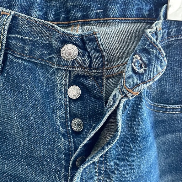 Levi's - 501 '93 - 90s Style - Med Wash - Straight Leg - 33x30 - Picture 8 of 12